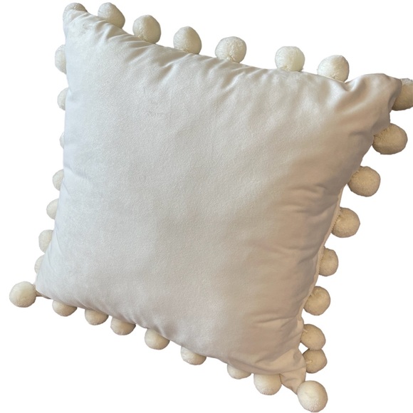 Beautiful large plush white soft pom pom pillow EUC - Picture 2 of 2